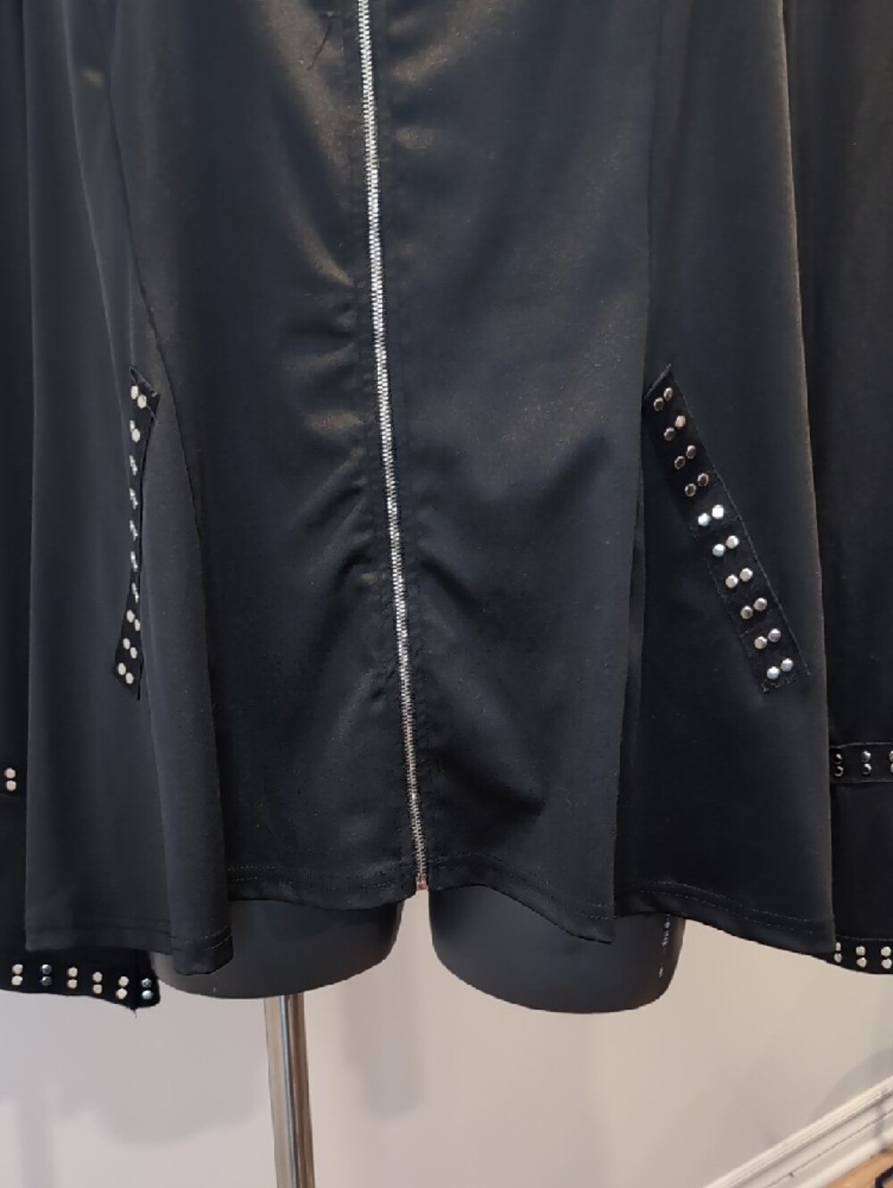 Rosegal Black Cat Hooded Zip Jacket with Stud Trim Size 4X - Picture 4 of 7
